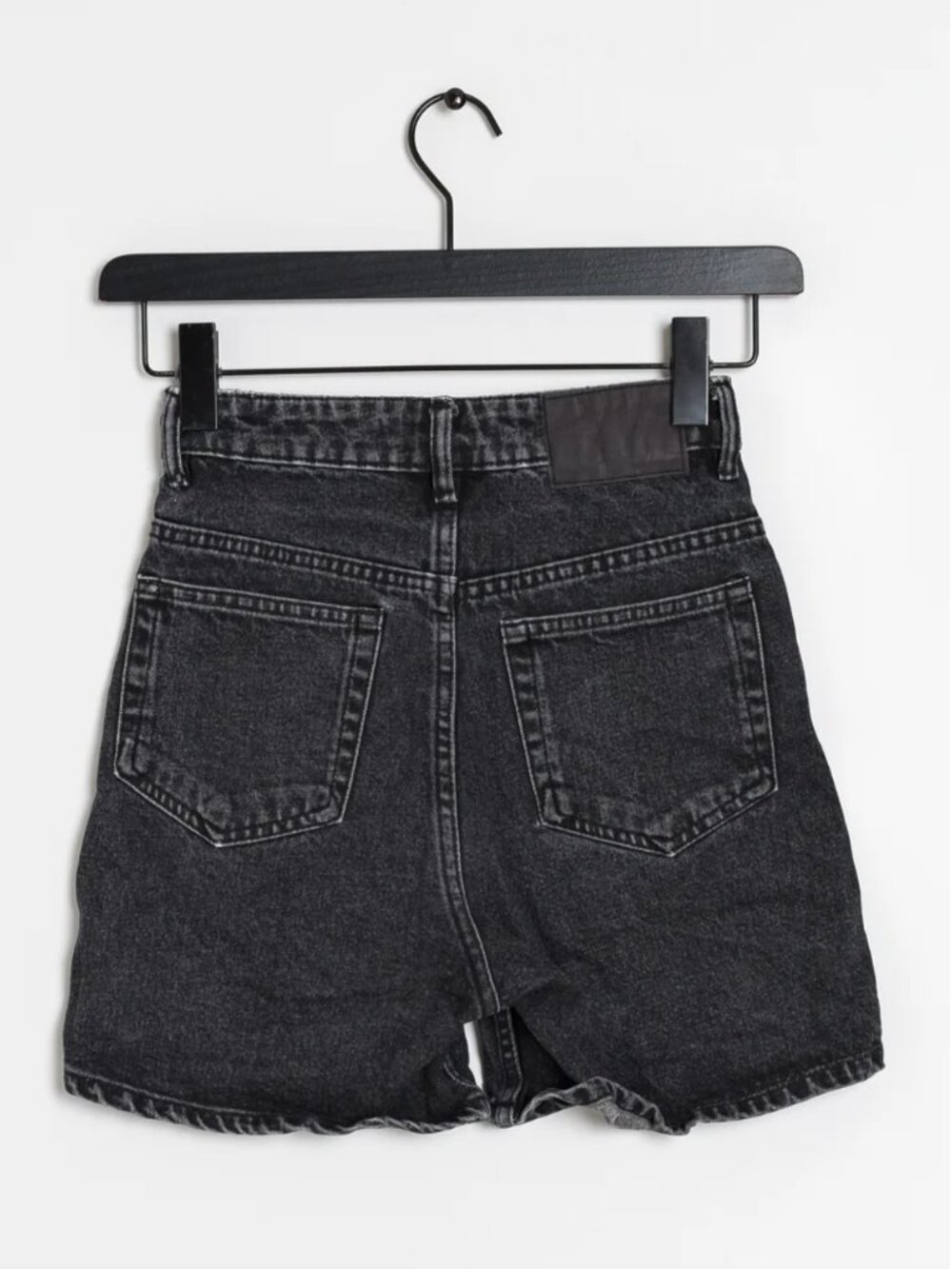 Zara Mom Fit High Rise Denim Shorts Washed Black Faded Charcoal 100% Cotton US 2 - Picture 16 of 16